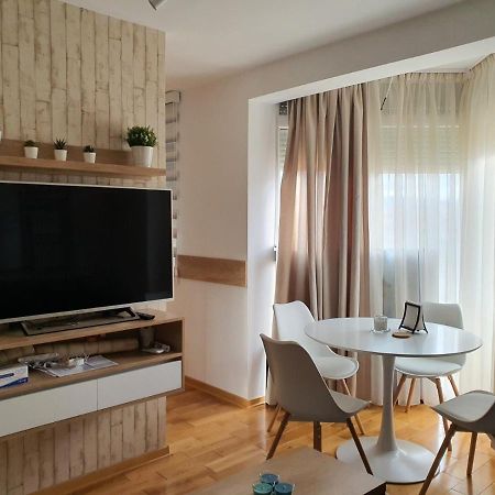 Апартаменти Andjelka A26 Веліко-Ґрадіште Екстер'єр фото